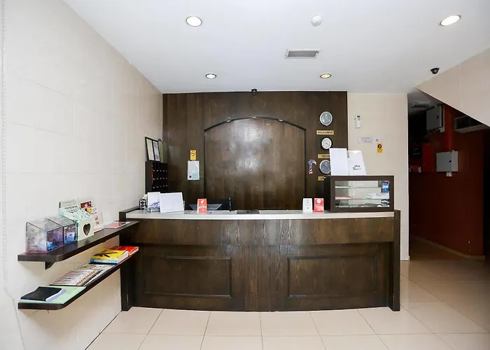 Oyo Rooms Jalan Danga Sutera