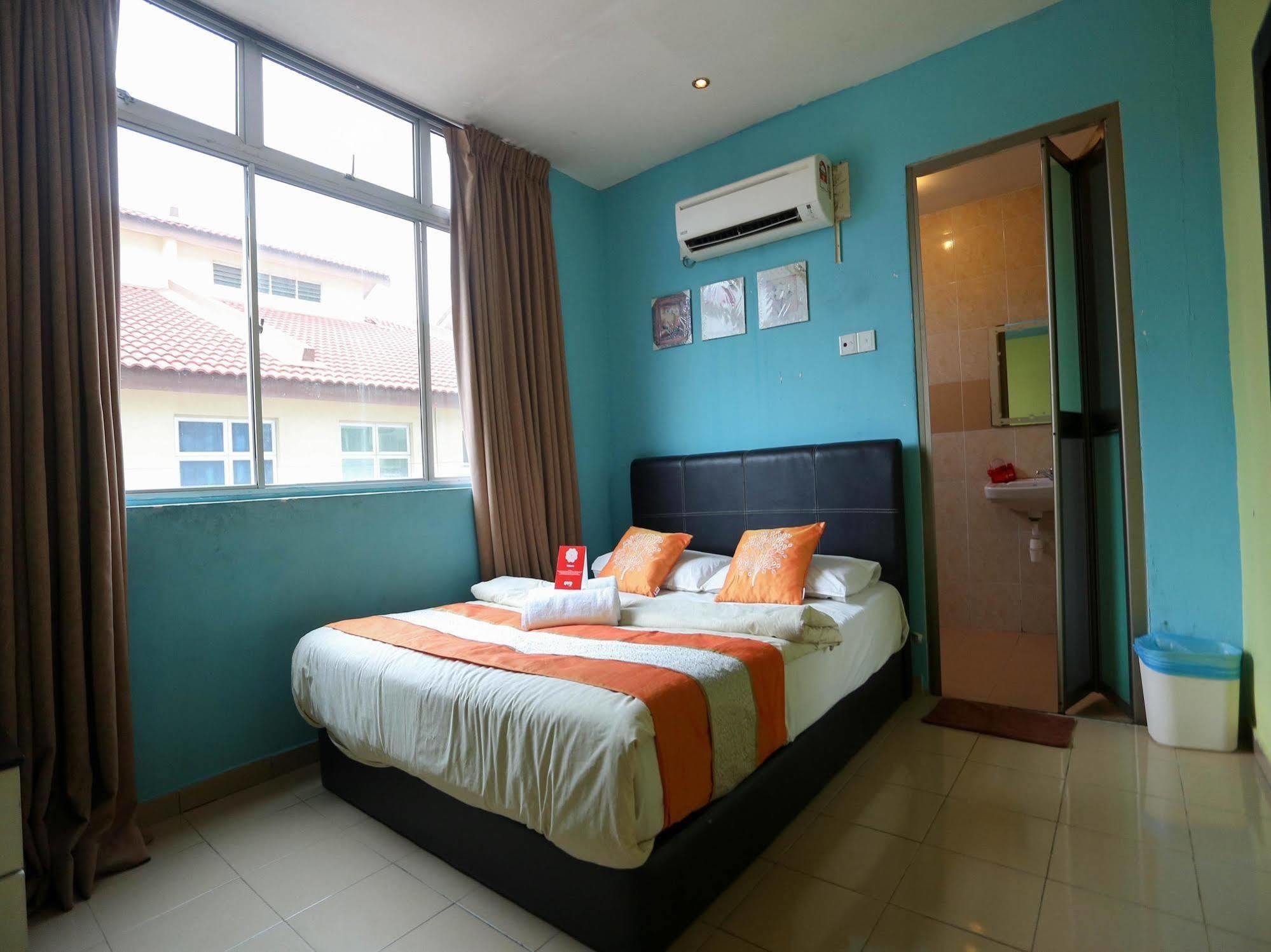 Oyo Jalan Danga Sutera Hotel Johor Bahru